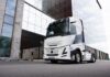 Volvo Trucks lanza un camión edición especial para celebrar su 100 aniversario.